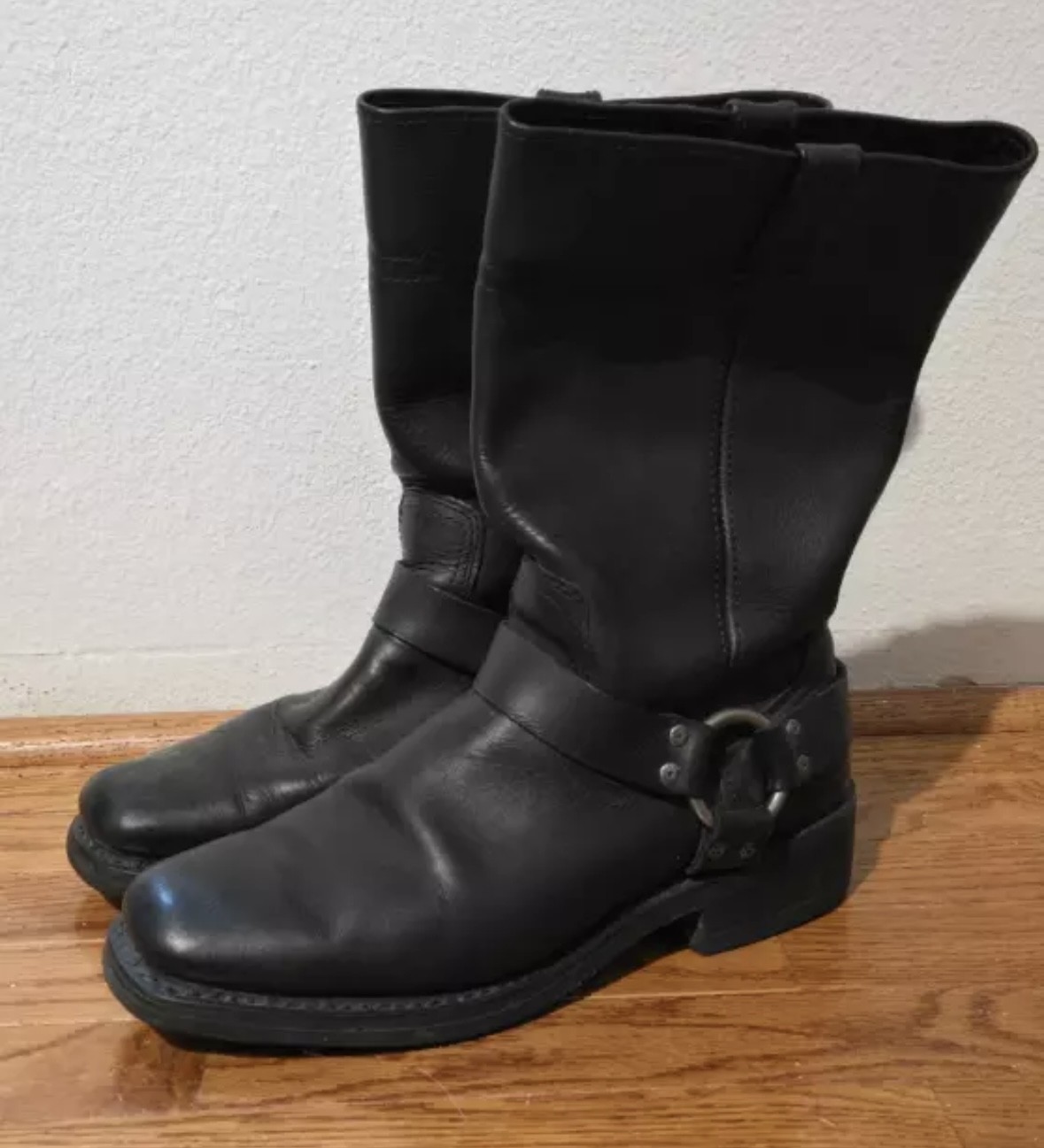 001A1Boots.jpg