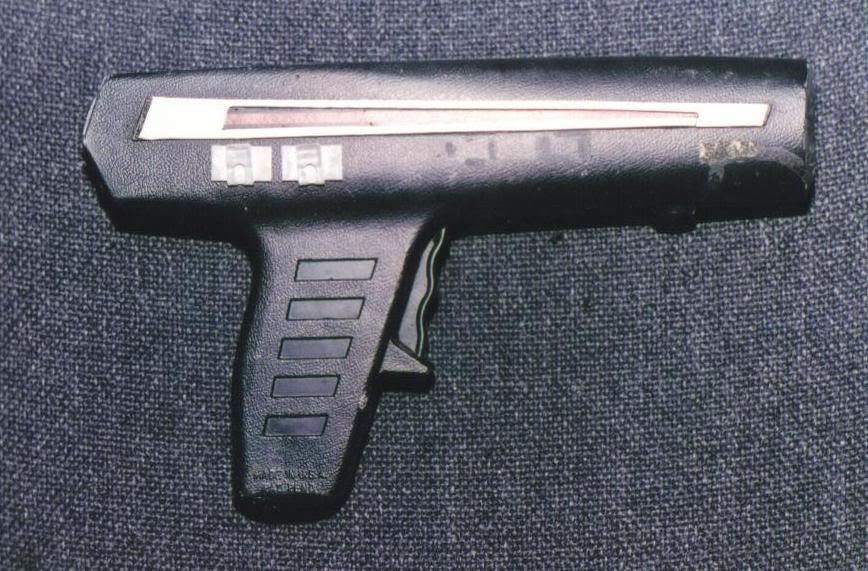 007-MR_LaserPistol0.jpg