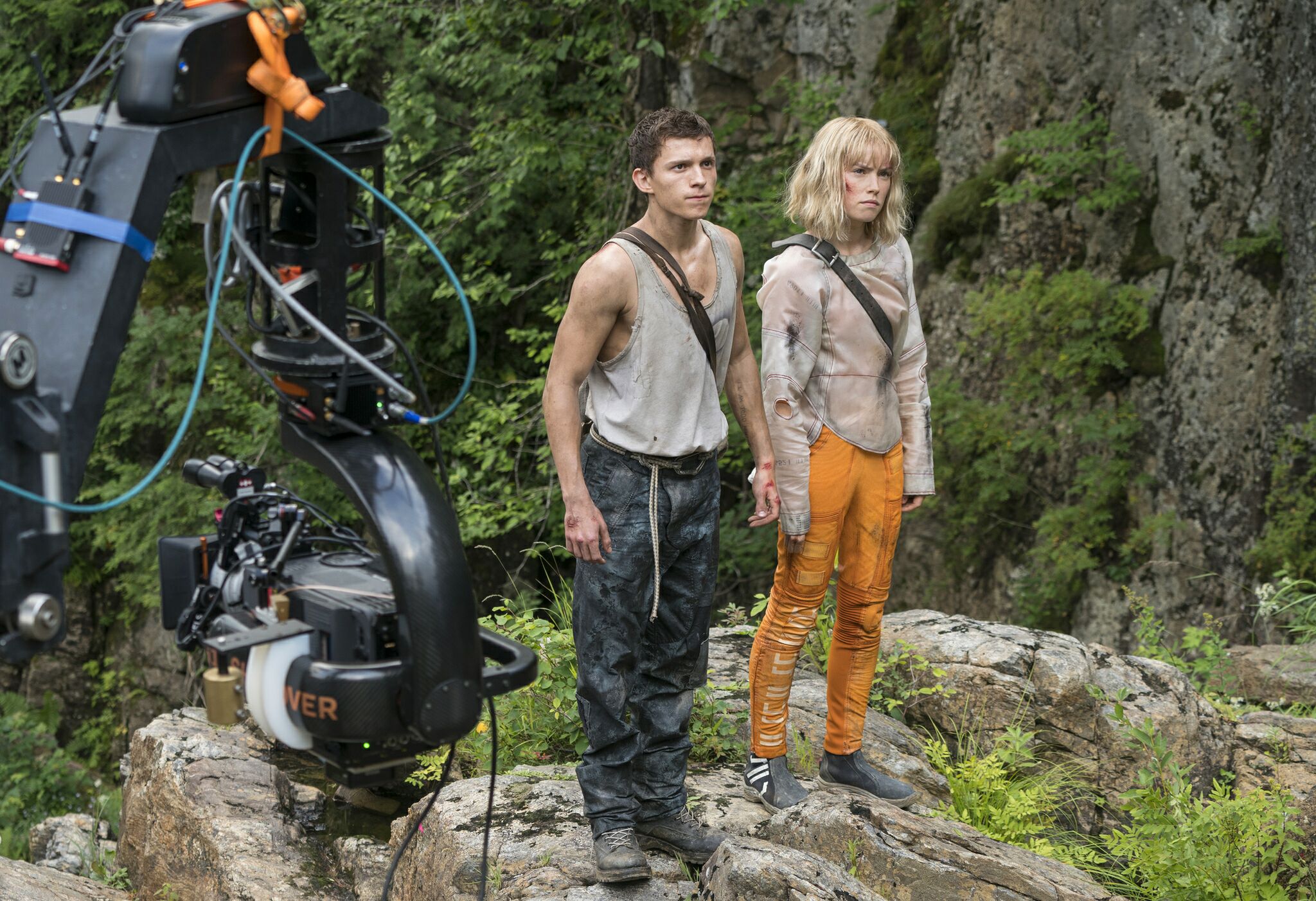 06_Chaos_Walking_image.jpg