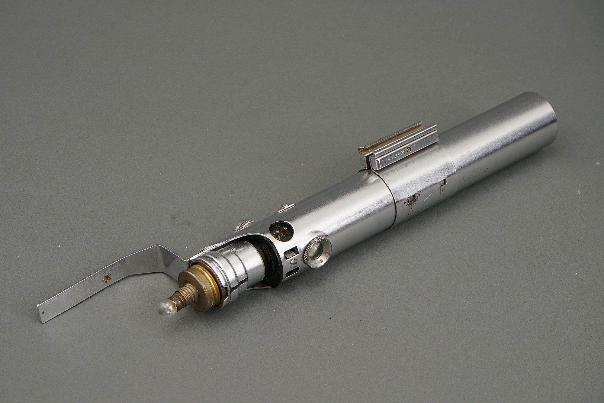 graflex 3 cell lightsaber