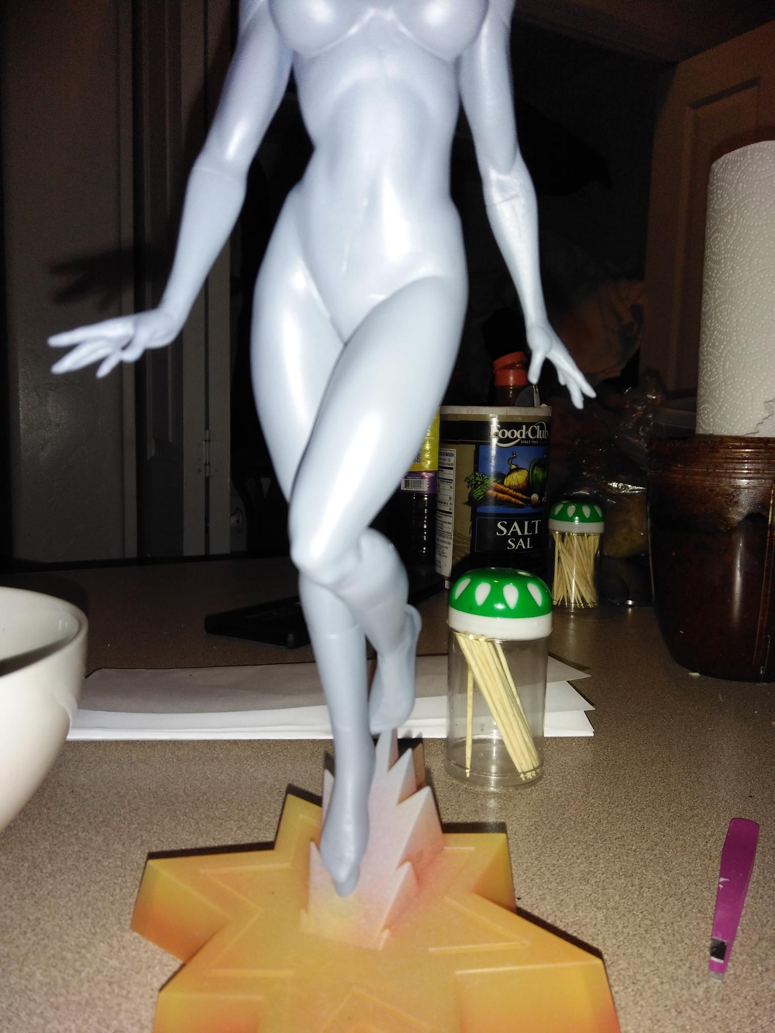 halo cortana statue