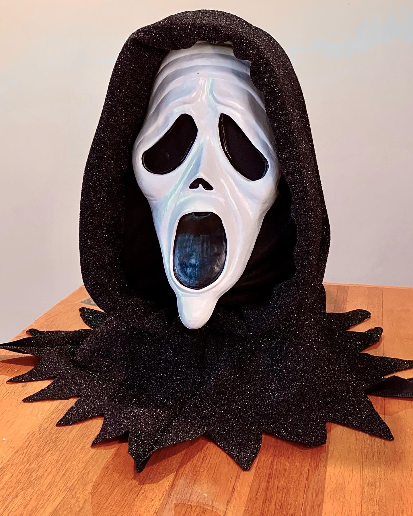 Scary movie killer mask