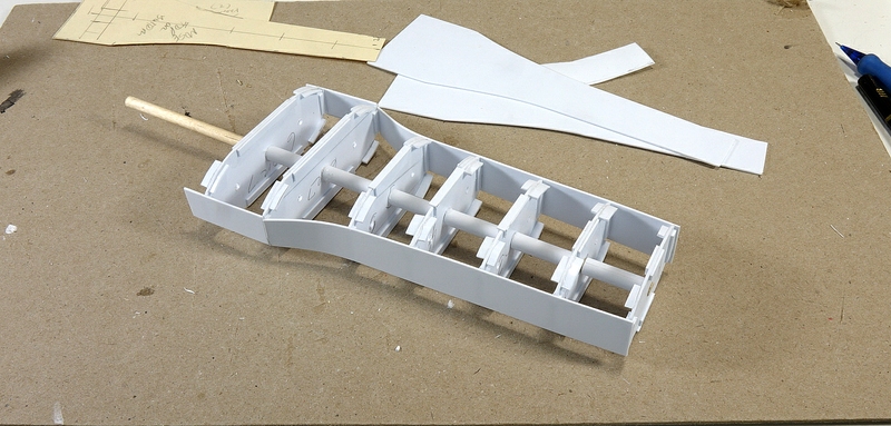 18 Nose sides attach.jpg