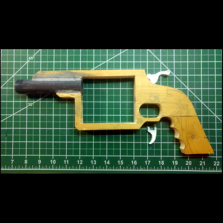 20,09 Fallout Shotgun Pistol (38) details.jpg