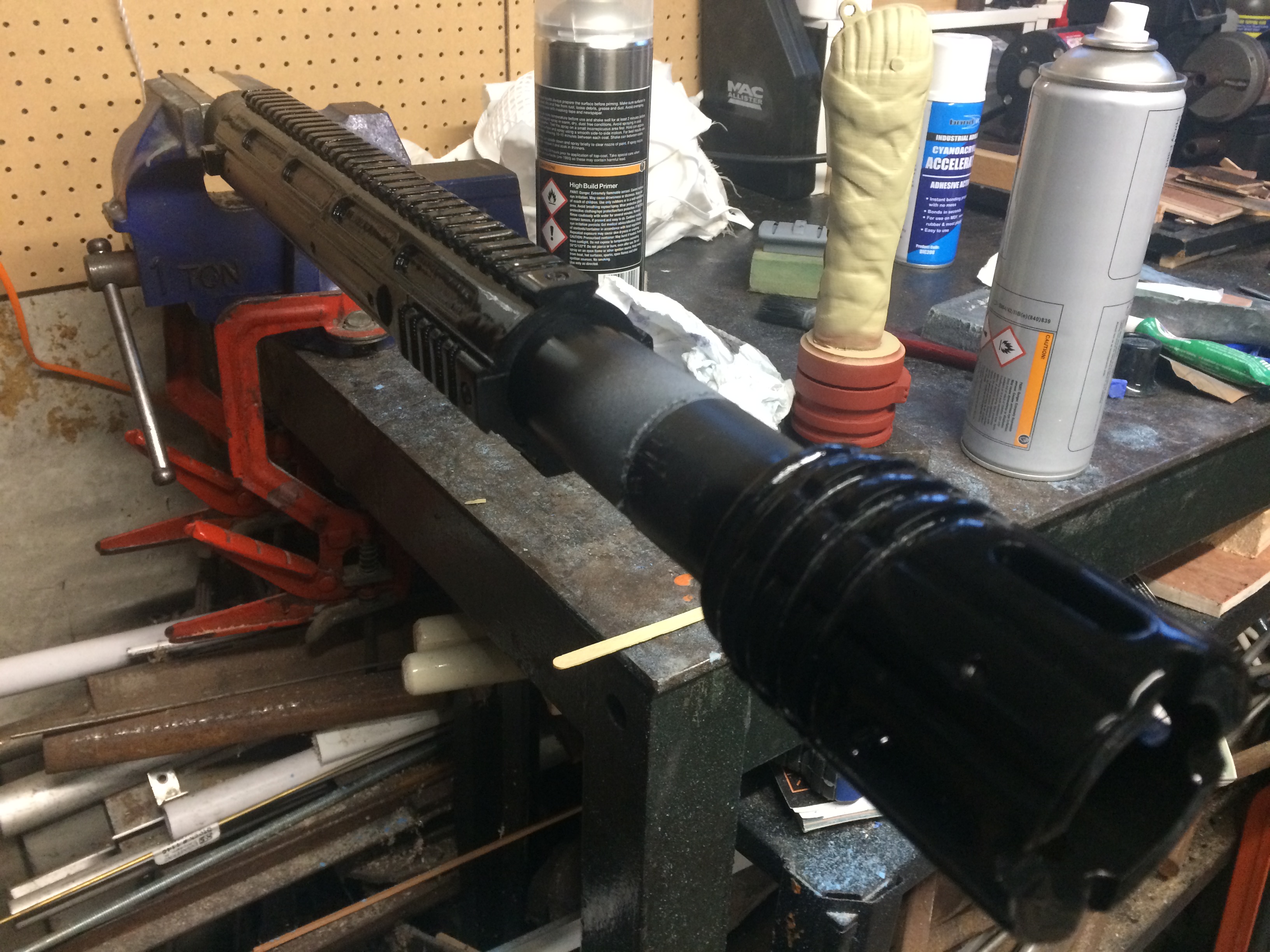 How to make replica of the 'Blunderbuss' from the movie Looper - Quora