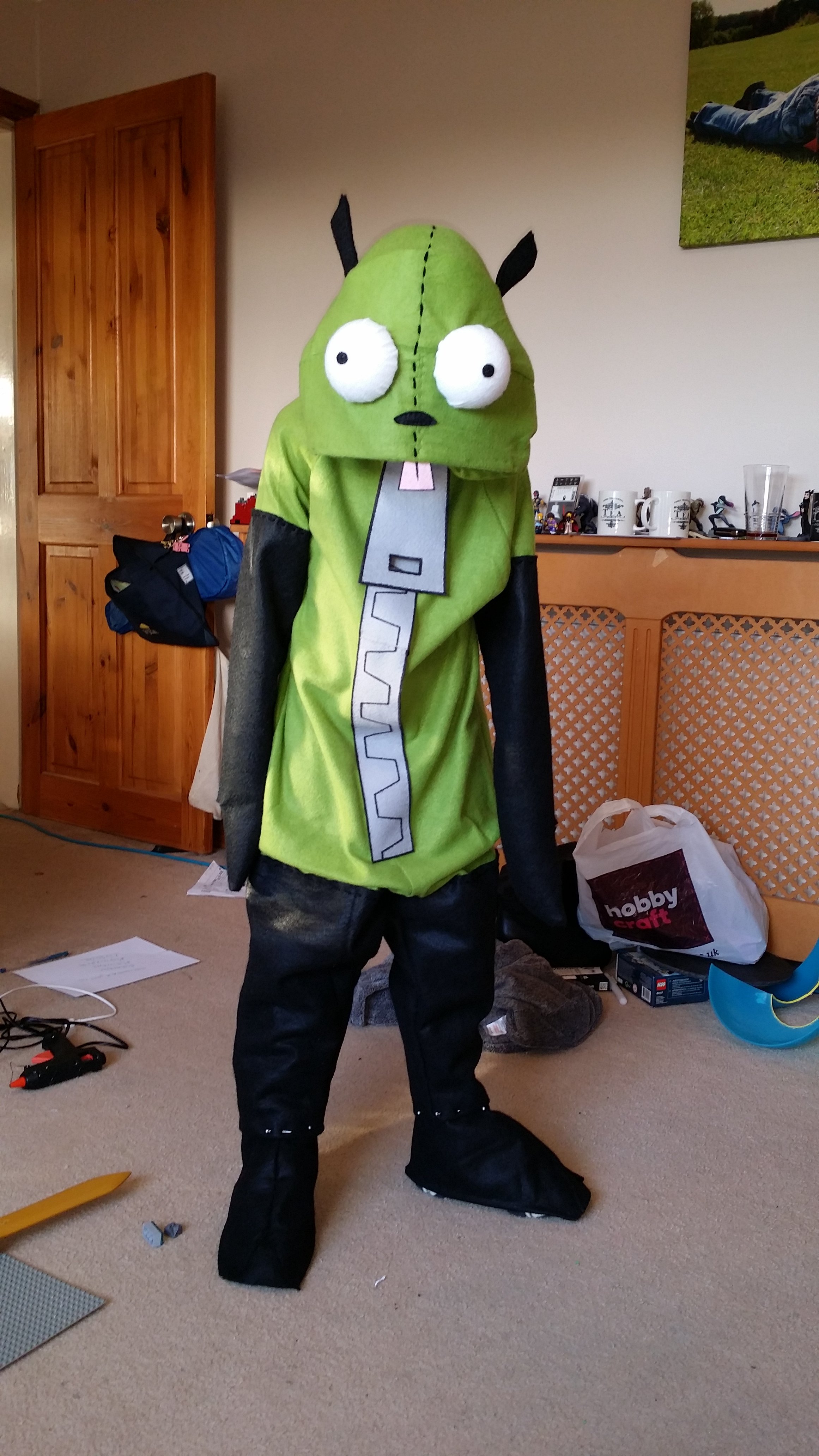Gir from Invader Zim - Finished | RPF Costume and Prop Maker Community