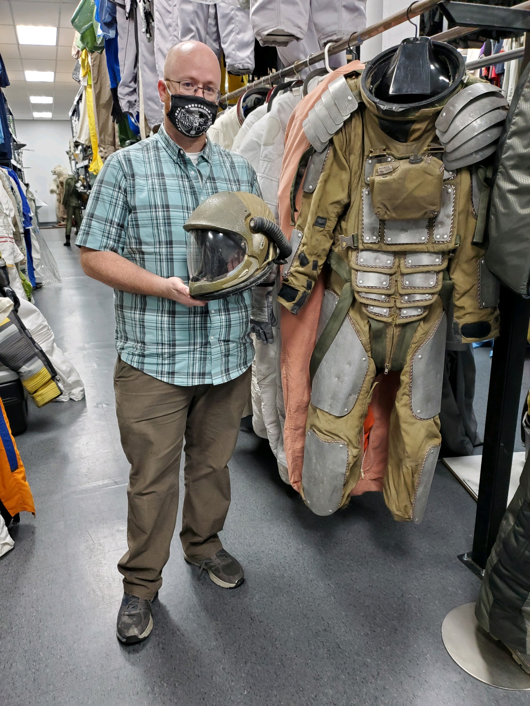 Screenused Armored Spacesuit from Soldier/Firefly | RPF Costume and Prop  Maker Community