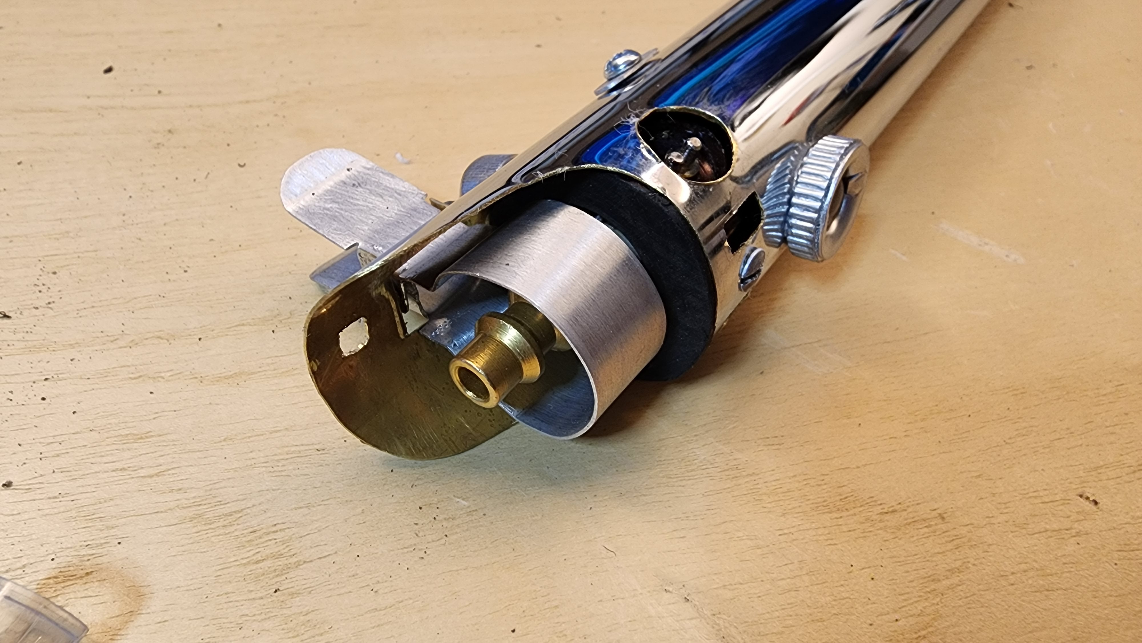 DeVine Hardware Graflex Build | RPF Costume and Prop Maker