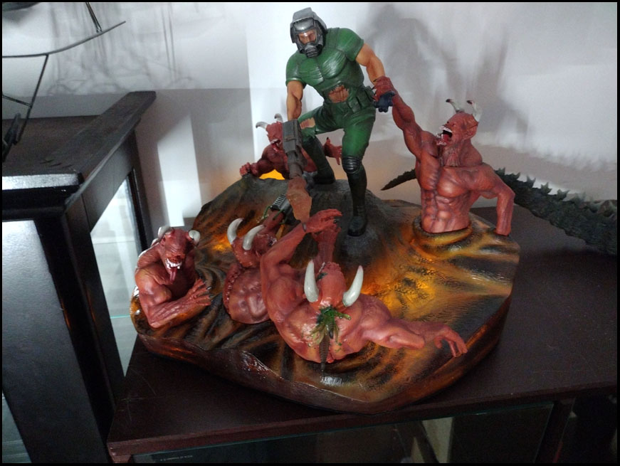 22,09-26, Doom statue finished (1).jpg