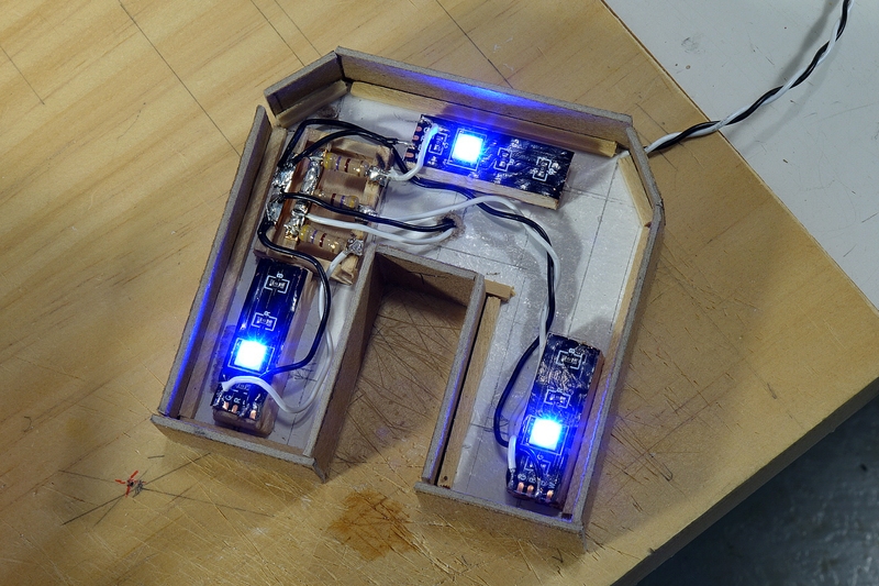 24 Engine blue LED.jpg