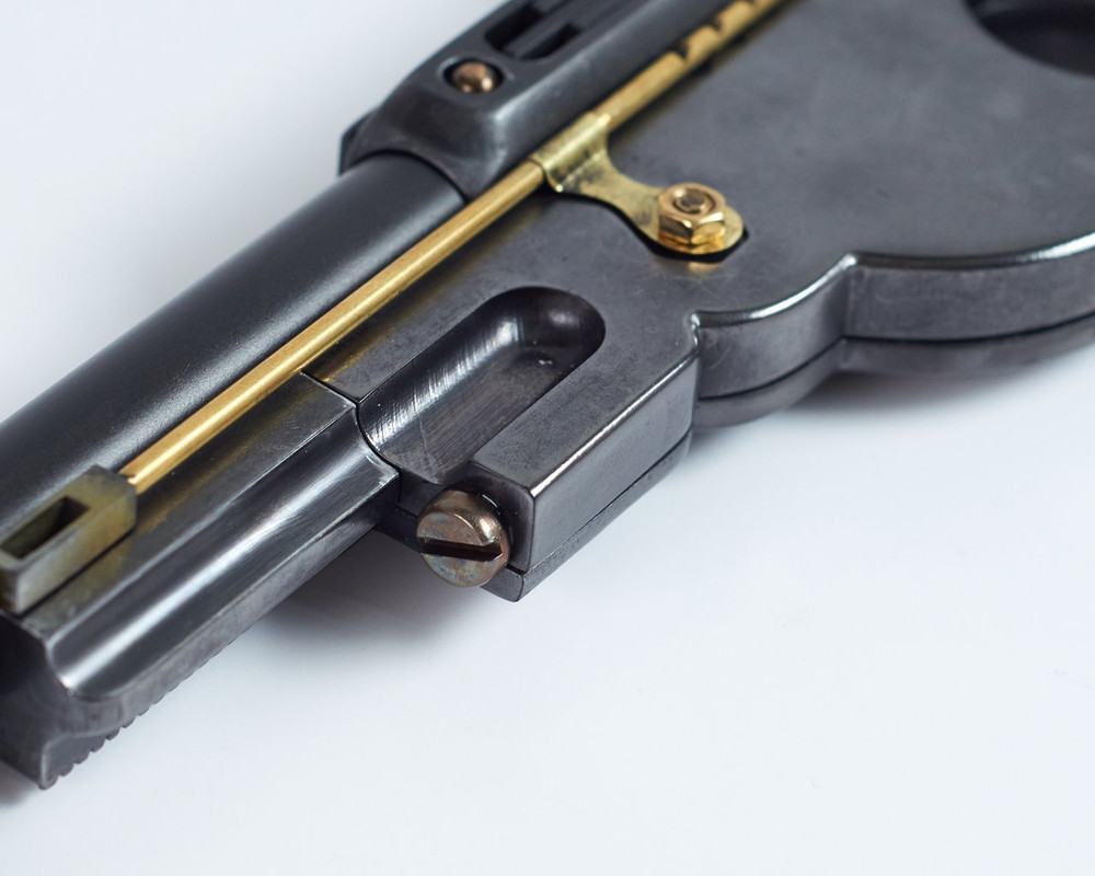 25-JOATRASH-FX-Mando-sidearm-0008-JPG-2500px-72dpi.jpg