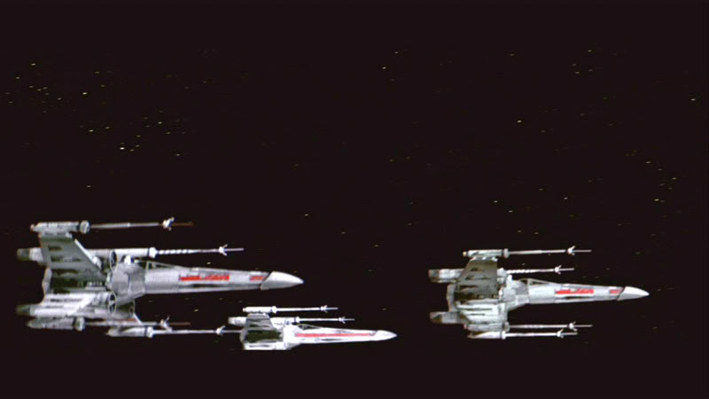 2Red5sWithRedLeaderInTheMiddlePDVD_465.jpg