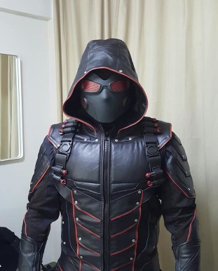 2y5yz6rjzolpoe14g.jpg