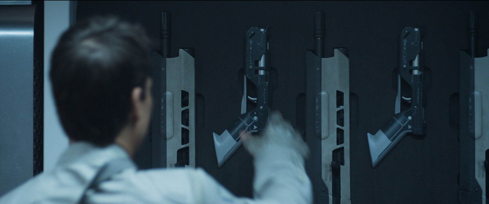 3-Oblivion-Pistol.jpg