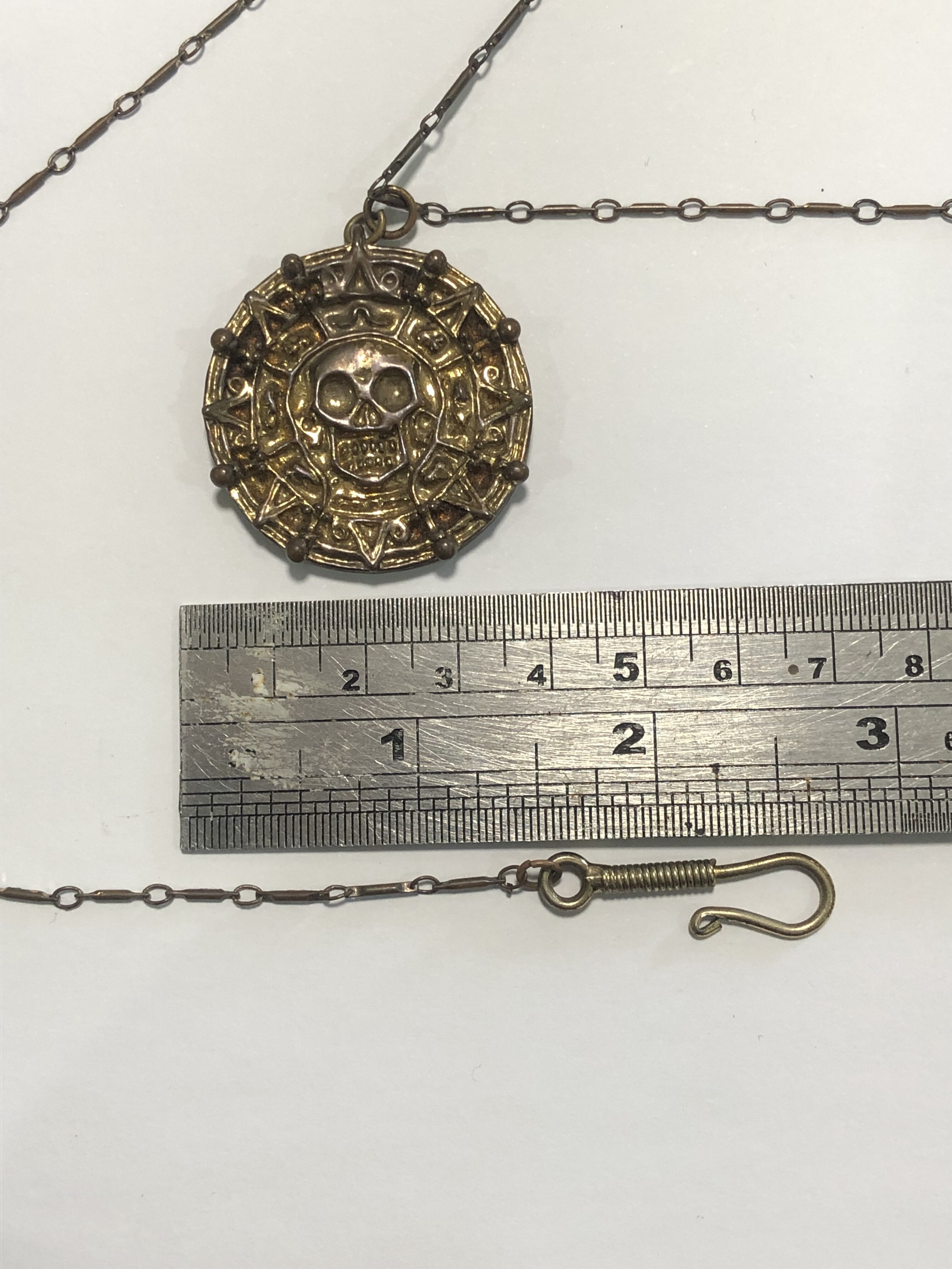 Aztec gold pirates store of the caribbean necklace