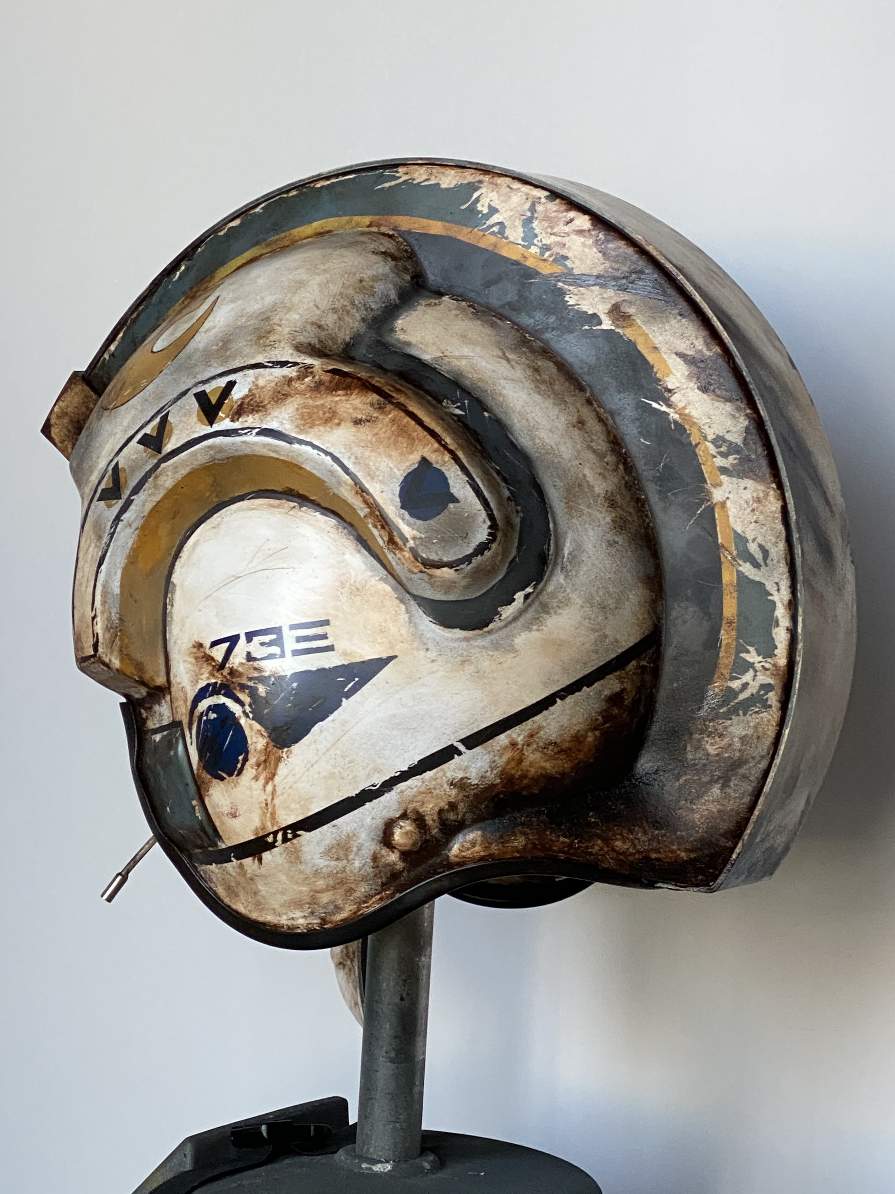 Rey’s Salvaged X-Wing Helmet | RPF Costume and Prop Maker Community