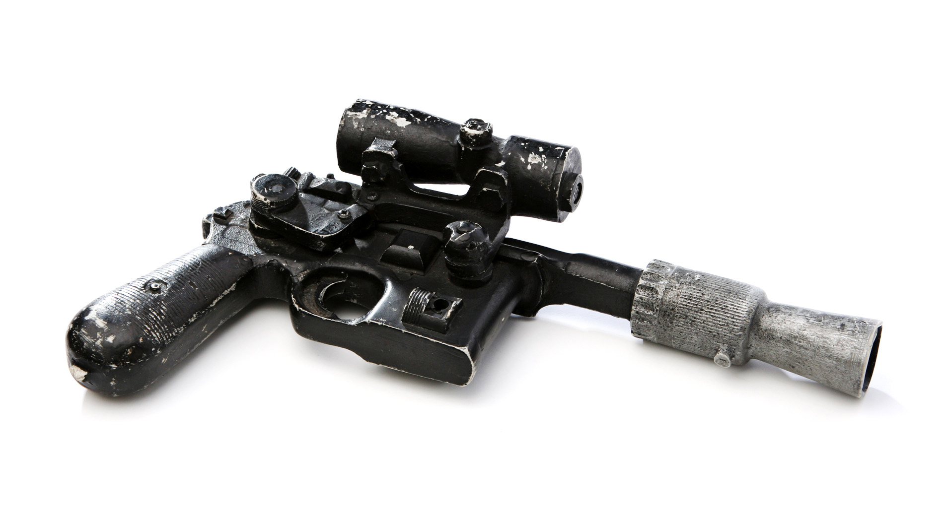 55835-han_solo_blastech_dl-44_pistol_1.jpg
