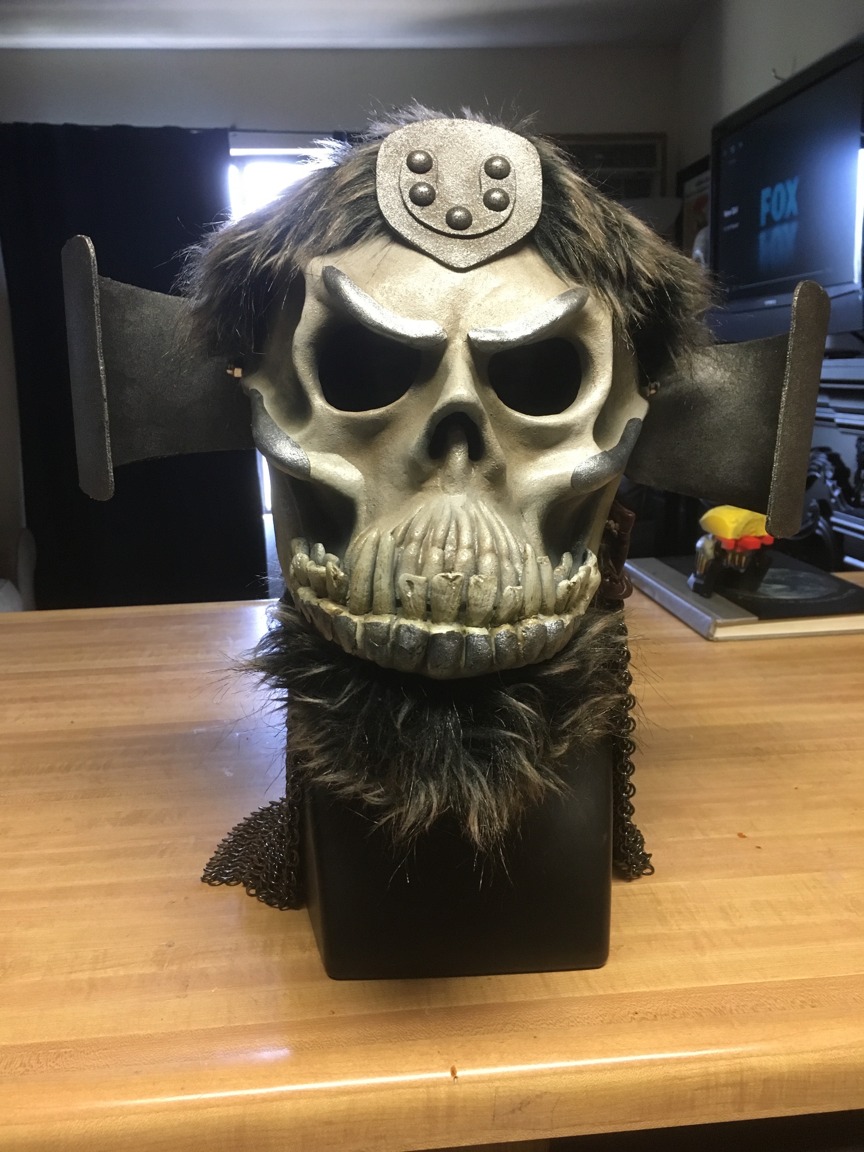 Willow - General Kael Helmet | RPF Costume and Prop Maker Community