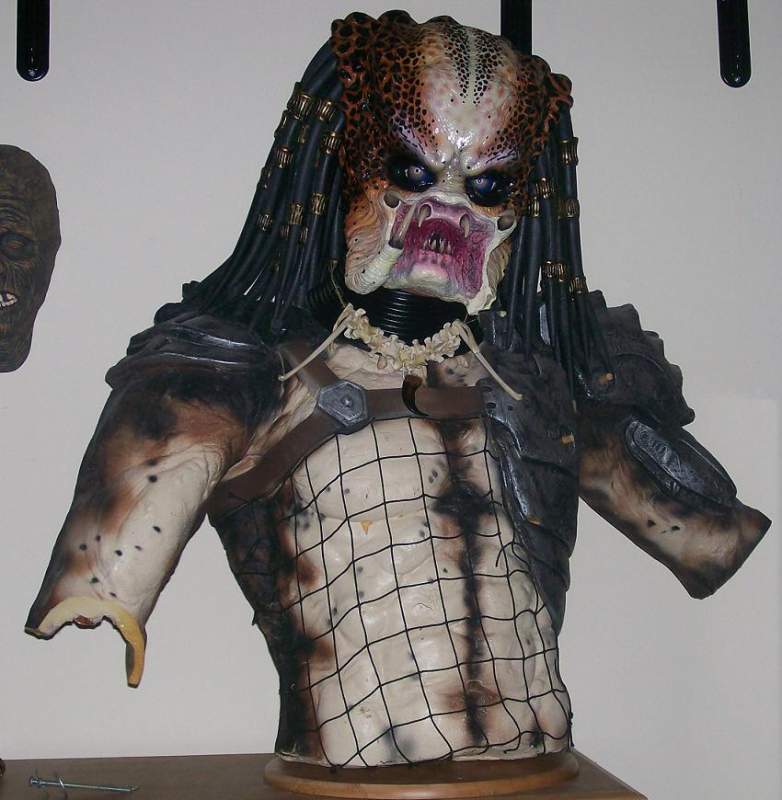 Predator 1:1 Display Wip | RPF Costume and Prop Maker Community