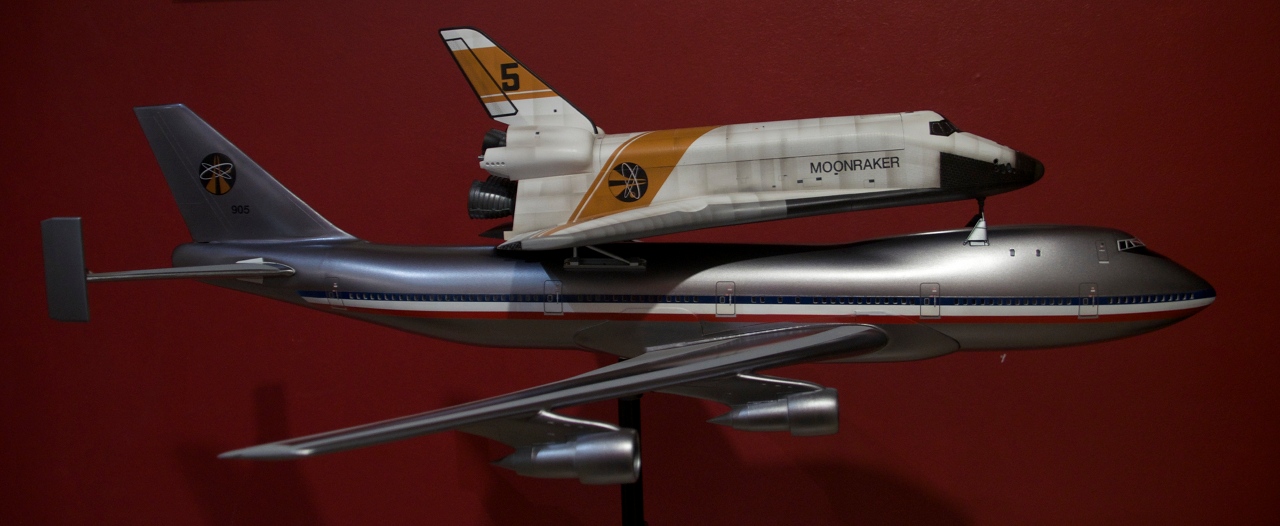 747_side12.jpg