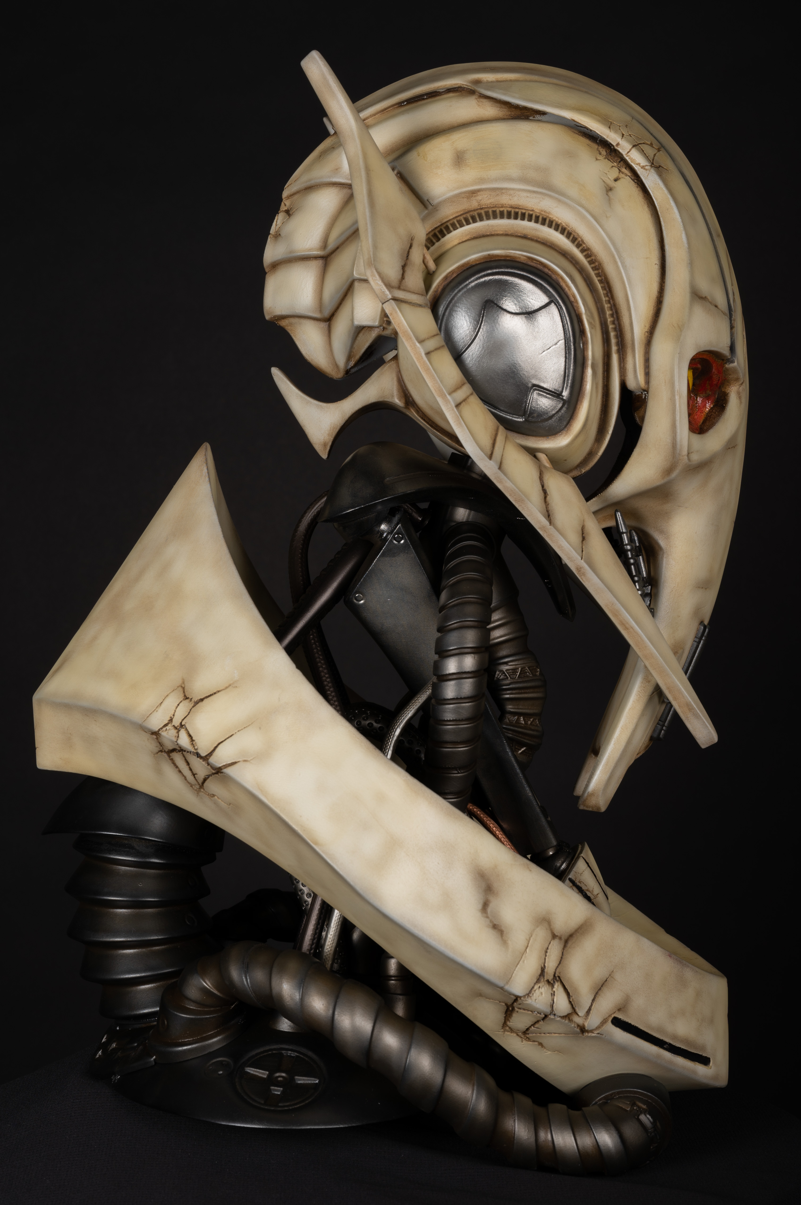 general grievous bust galaxy's edge