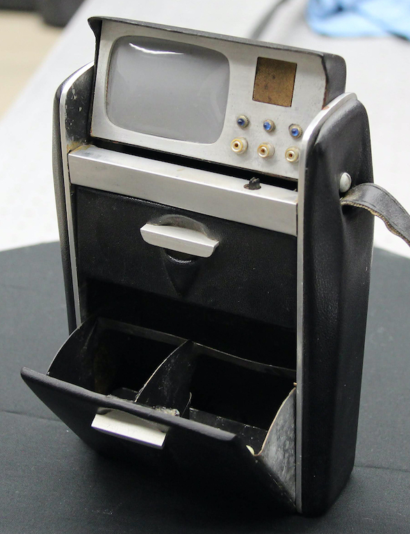 A8-AD1-F89-CEC4-4-F4-A-853-A-C723758-EE2-C5.jpg
