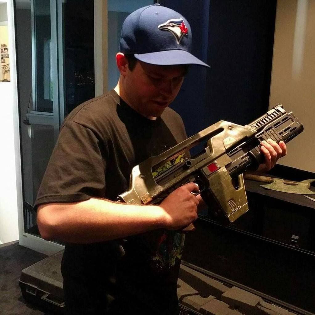 Adam%20Pulse%20Rifle_zps1eq6g48k.jpg