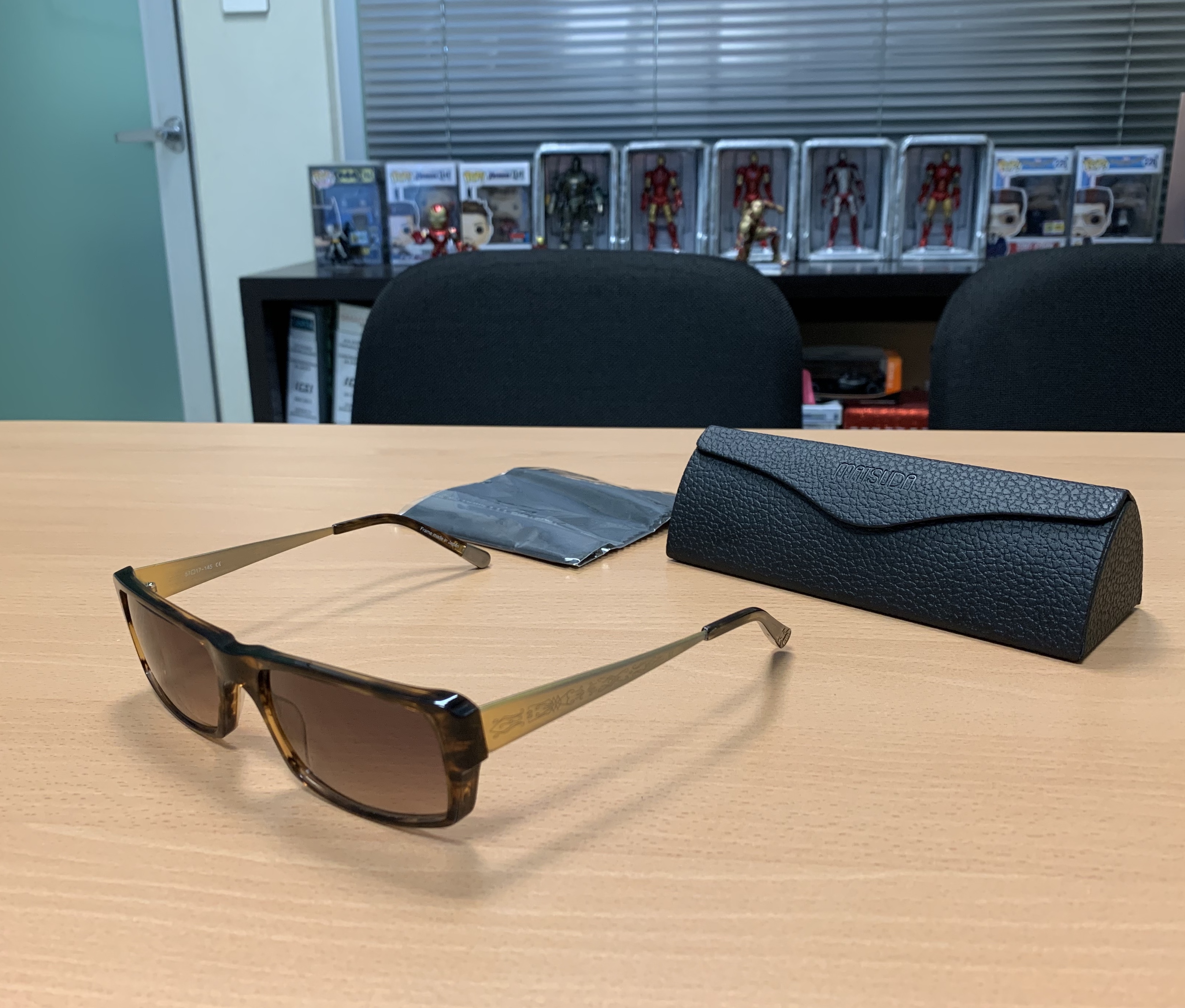 Can't find Tony Stark's sunglasses from Iron Man 3 | Page 174 | RPF 