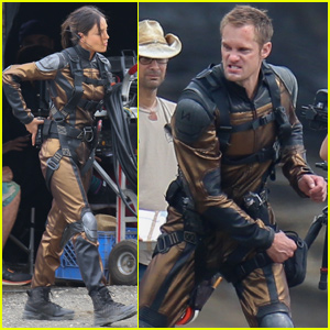 alexandra-skarsgard-punches-filming-godzilla.jpg