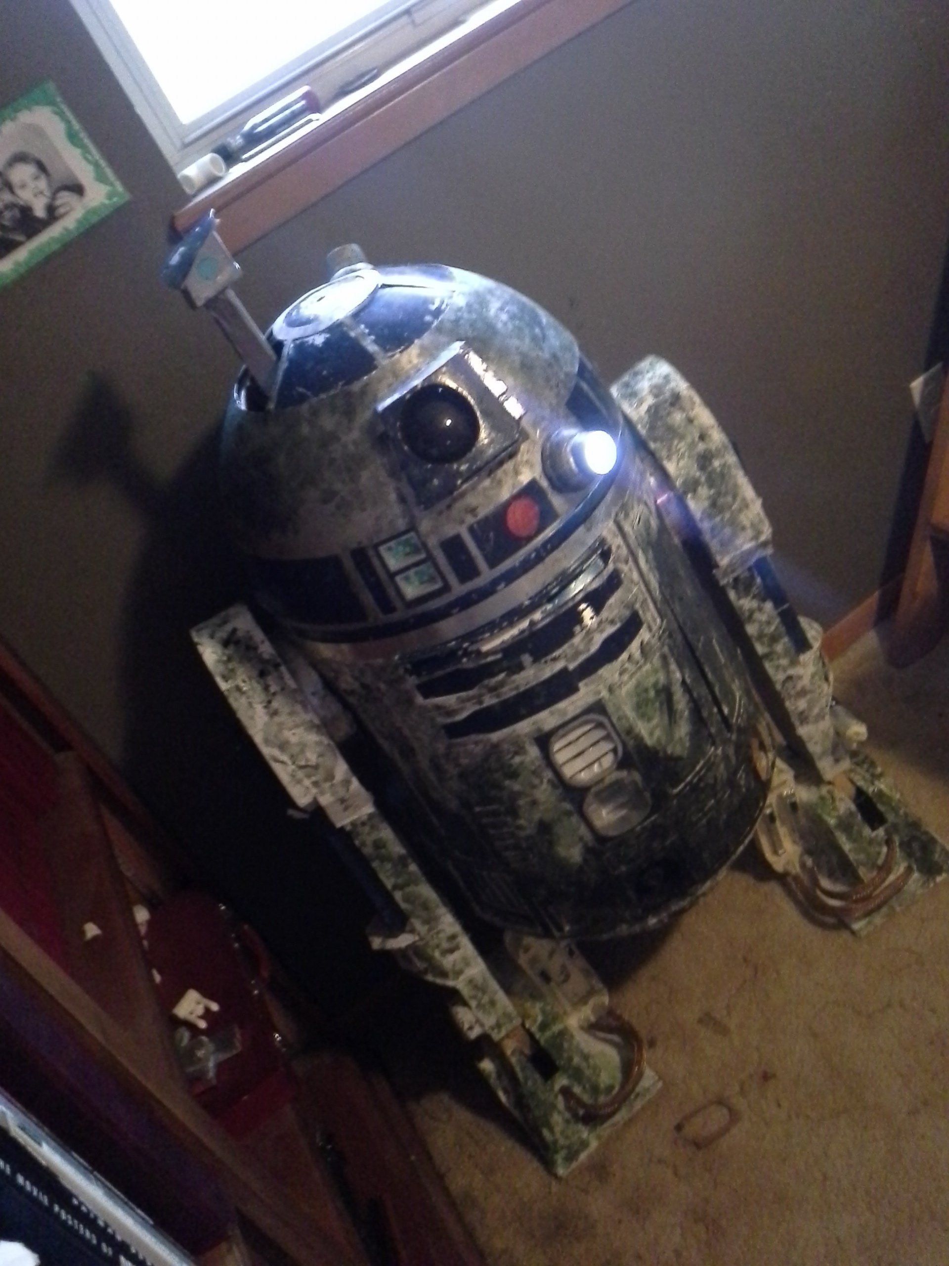 Alex's R2-D2.jpg