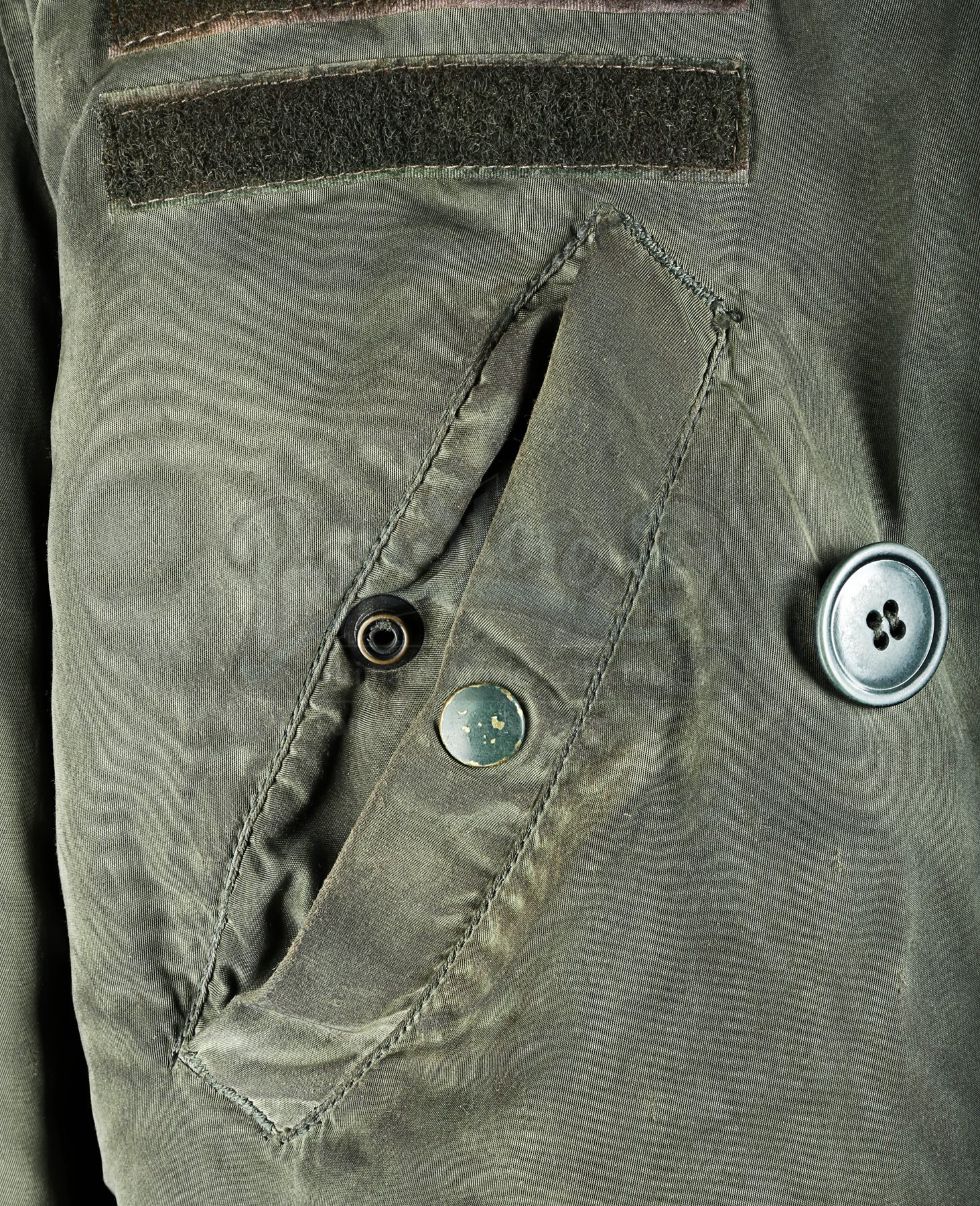 Alien 3 jacket right pocket.jpg