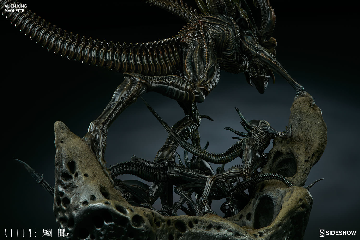 Alien-King-Maquette-Sideshow-012.jpg