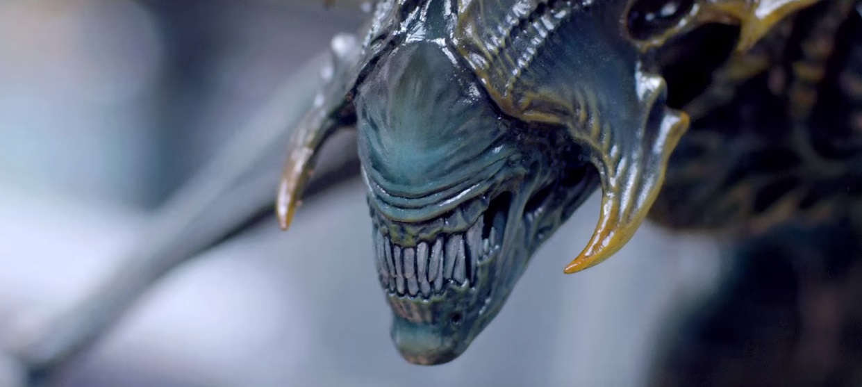 alien-king-sideshow-collectibles-image-8.jpg
