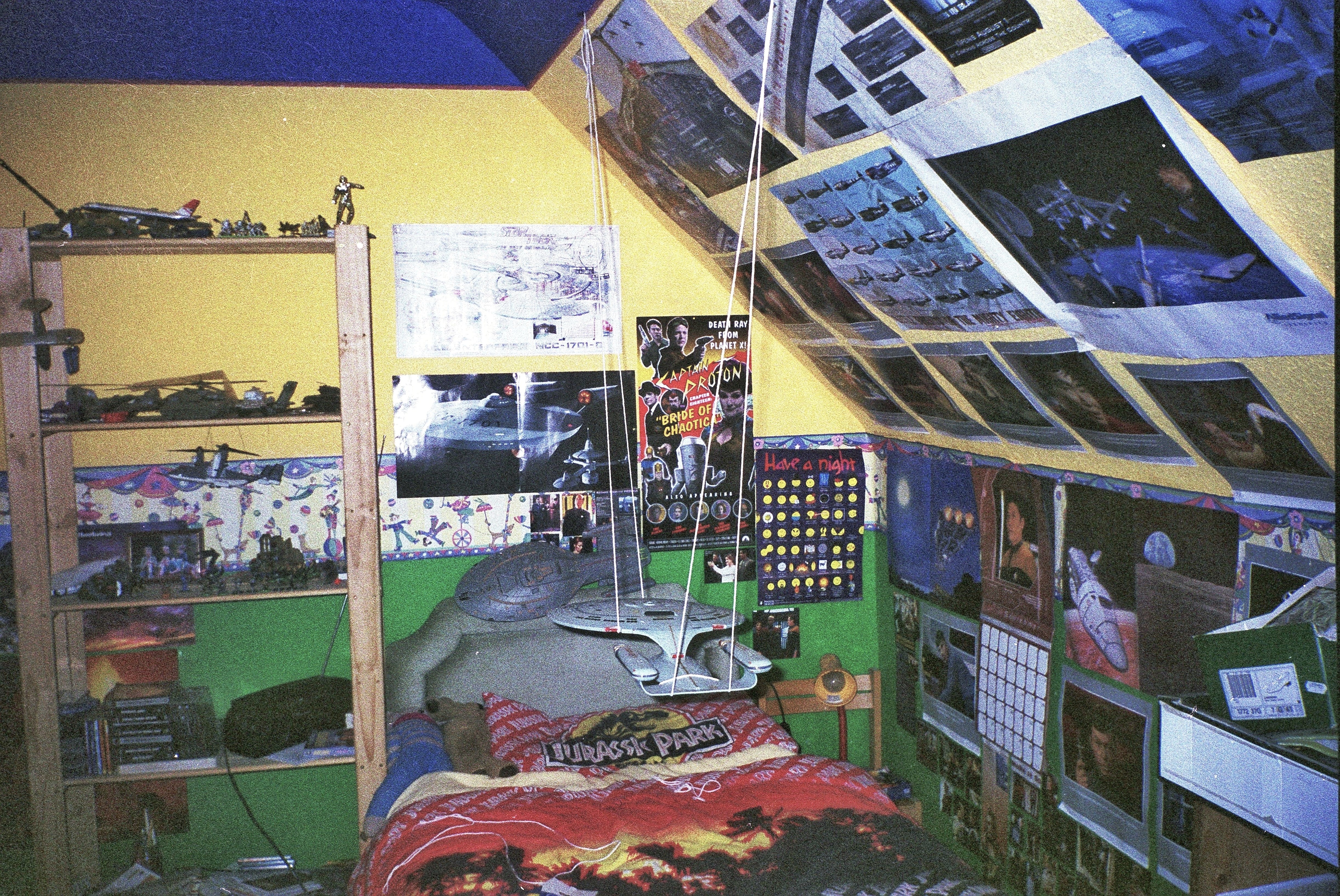 Andy Bedroom 2000_1 (1).jpg