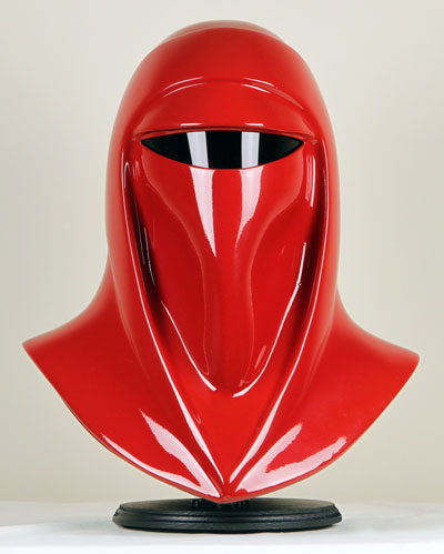 Anovos-Royal-Guard-Helmet-09.jpg