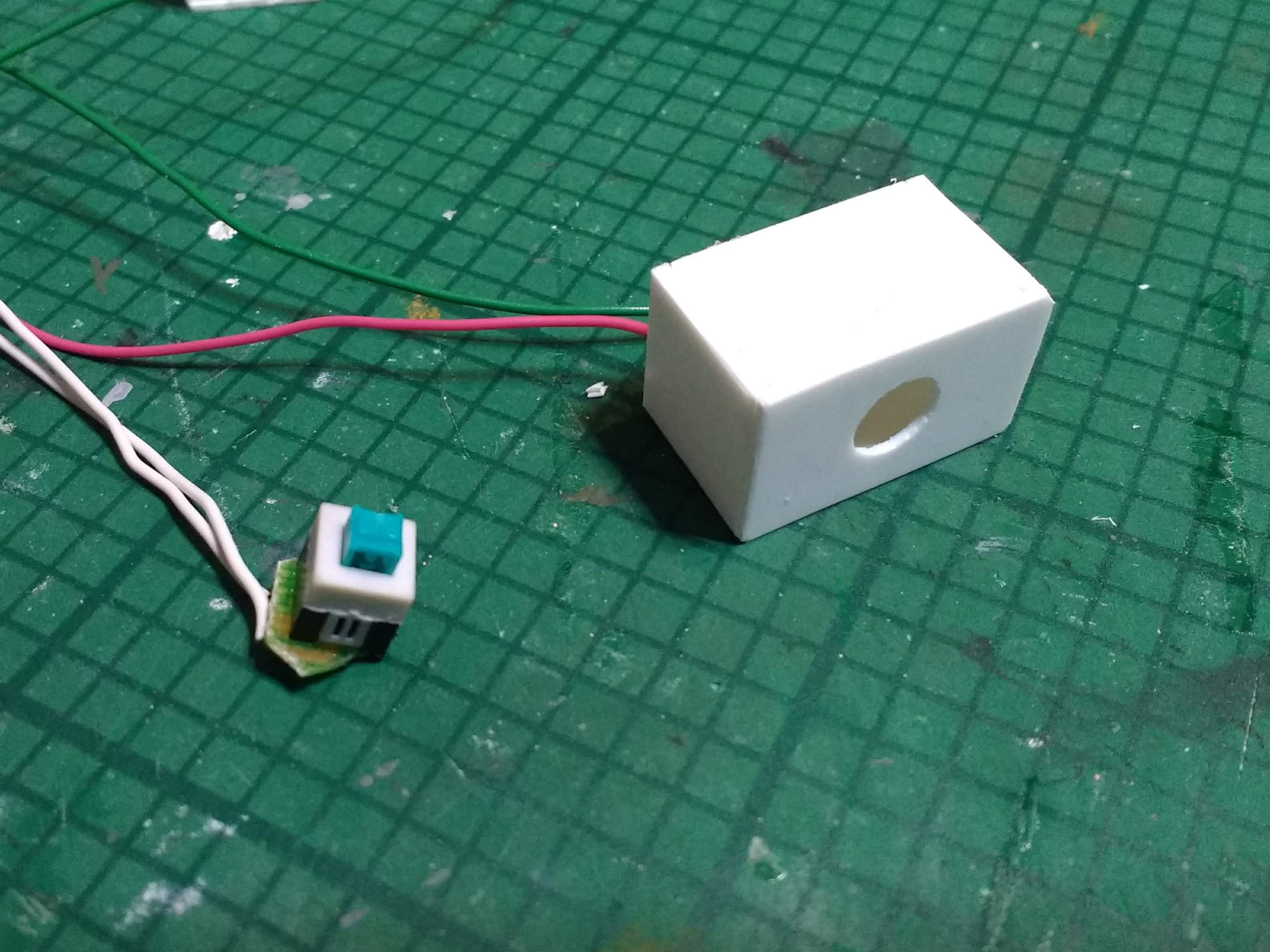 APC_210103_SwitchLight.jpg