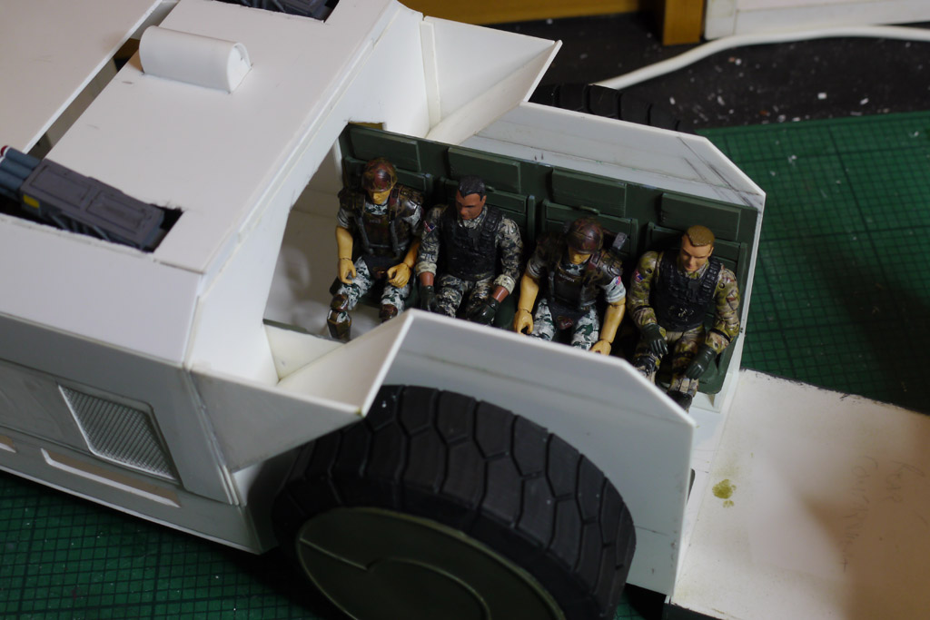 APC_21032004.jpg