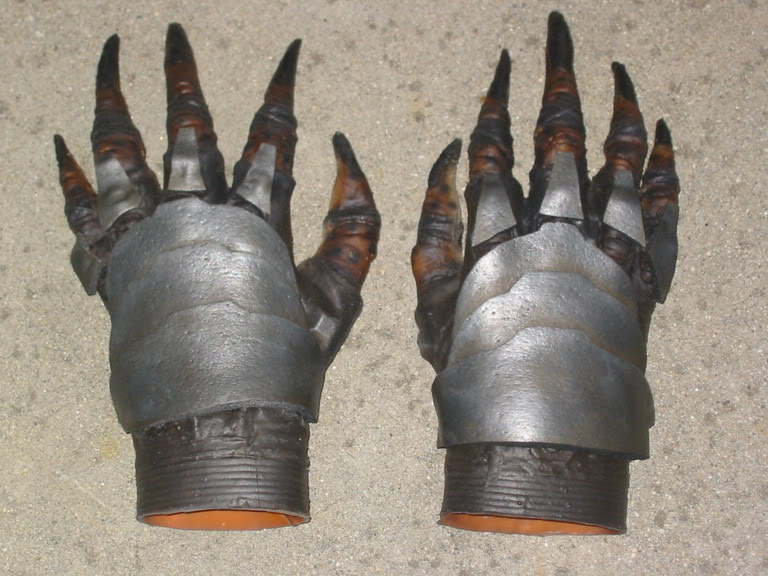 armoredhands002.jpg