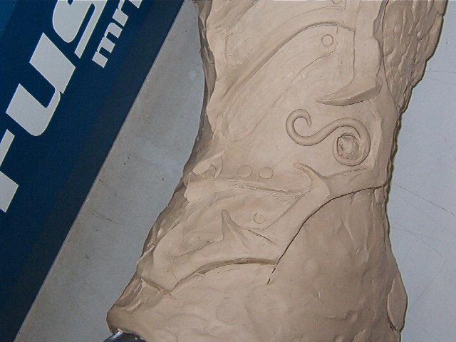 artic head and shoulder and leg armor 006.jpg