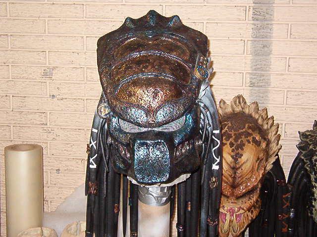 artic head and shoulder and leg armor 011.jpg