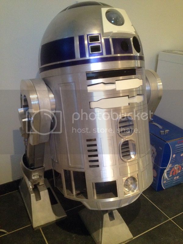 astromech142_zpsc24692d0.jpg