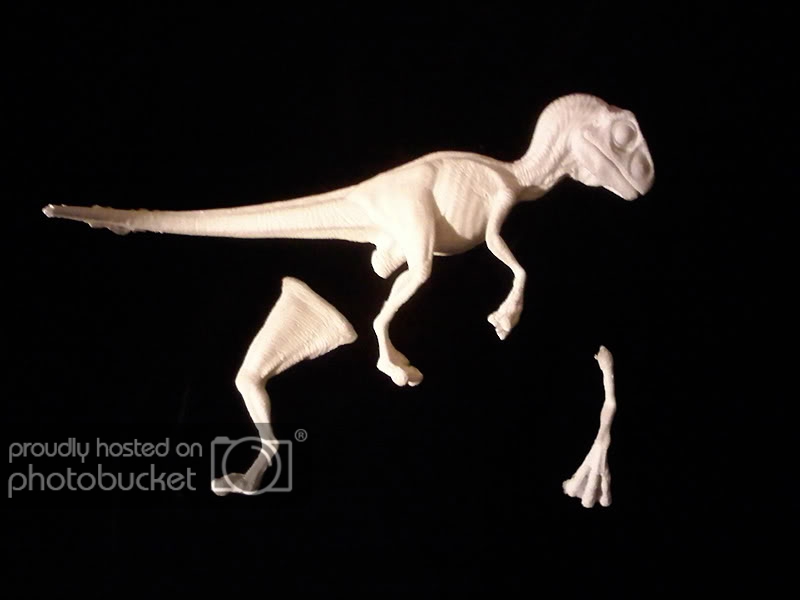 velociraptor hatching jurassic park