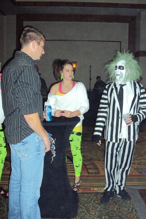 beetlejuice_almost_getting_in_a_fight.jpg