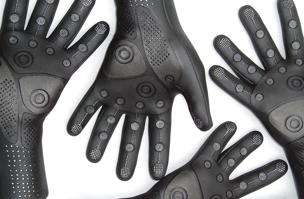 Batman begins gauntlets discount