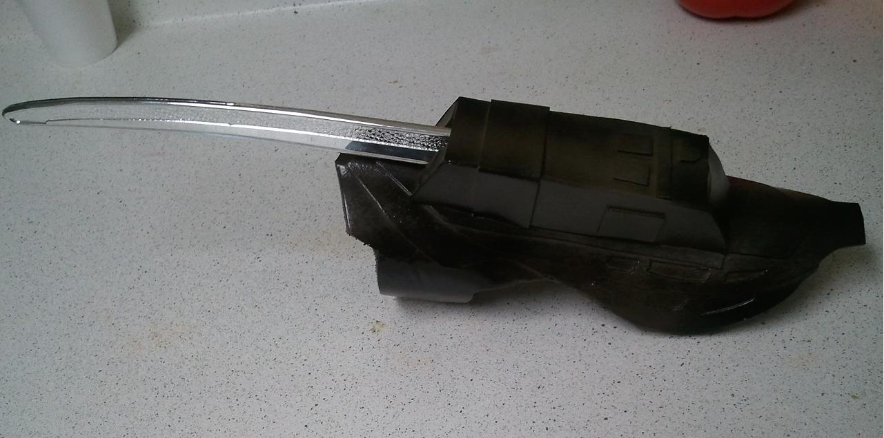 Berserker_Blade_Gauntlet_2.JPG