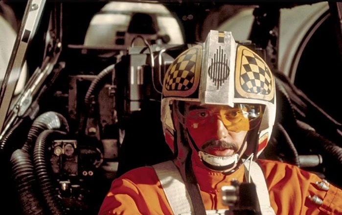 Biggs_with_R2-F2_-_The_Making_of_SW.jpeg