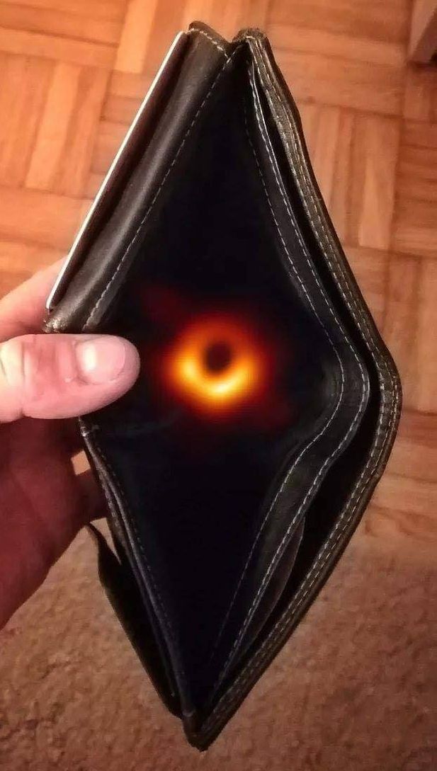 Blackhole wallet.jpg