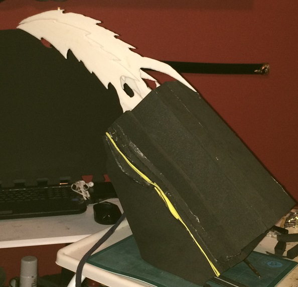 bracer 03.jpg