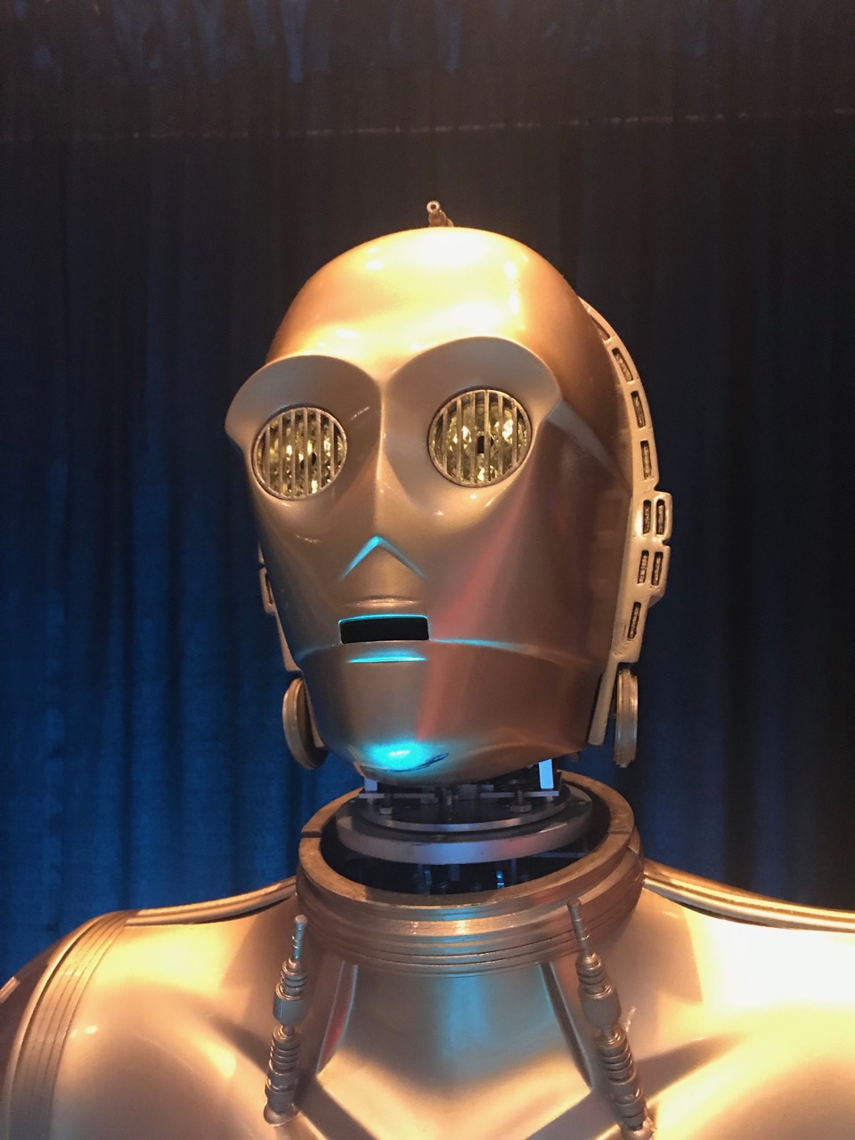 C-3PO at SWCC (1).jpg