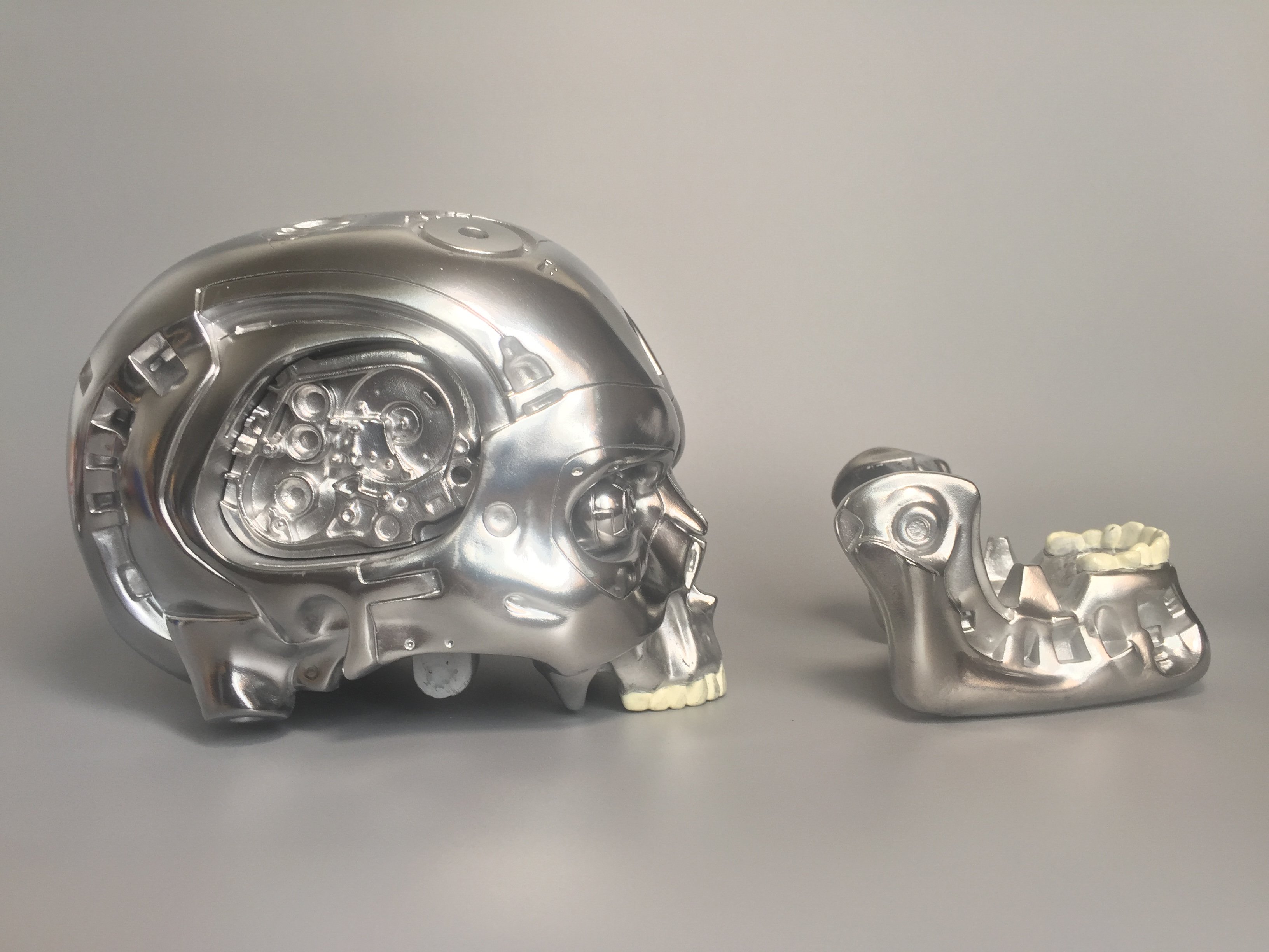 chrome skull 4.JPG